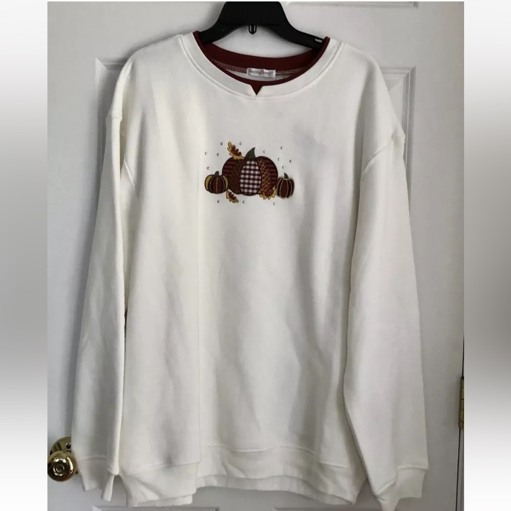 HASTING & SMITH WOMEN'S PLUS SIZE 1X,2X SWEATER WHITE EMBROIDERED PUMPKIN DESIGN